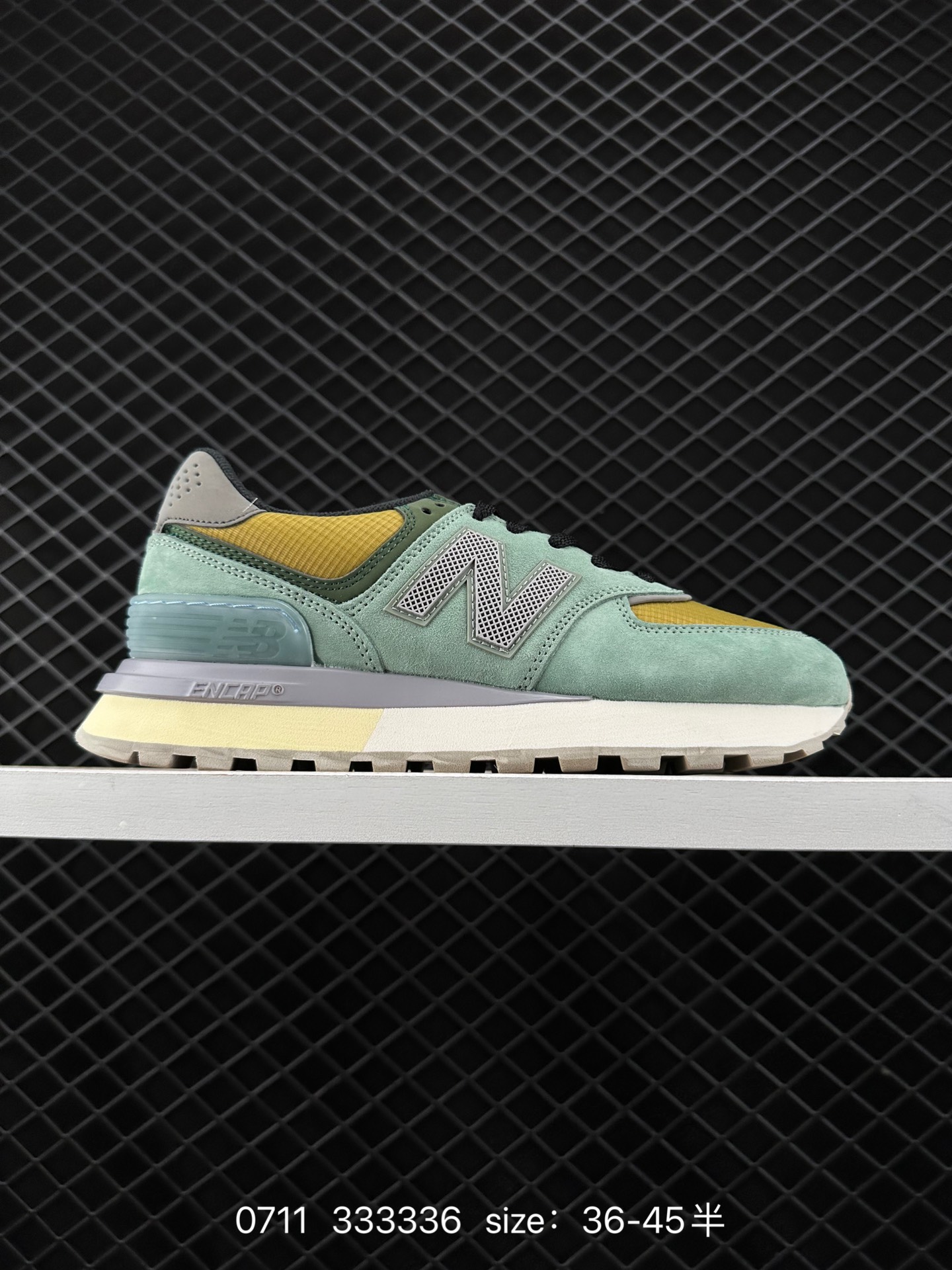New Balance M5740 New Balance M5740